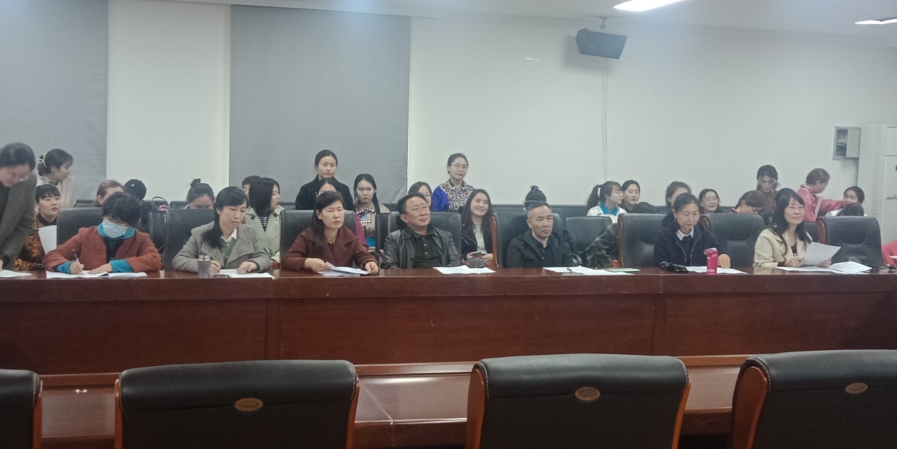 说明: C:\Users\Administrator\Desktop\太阳成集团tyc234cc员工参加老员工创新创业训练项目申请答辩会\微信图片_202104091552443.jpg